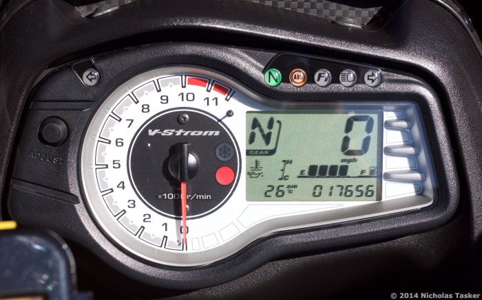 2012 Suzuki V-Strom 650 Dashboard