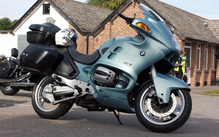 BMW R1100RT