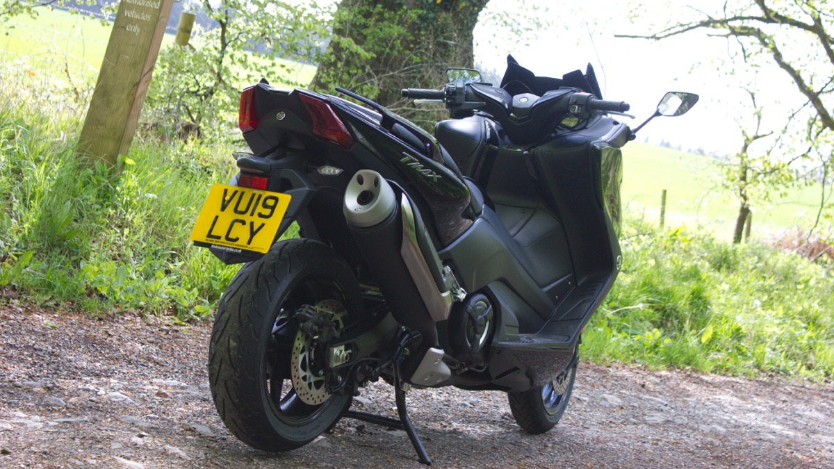 Review: 2019 Yamaha T-Max | Boy Meets Bike